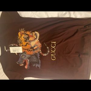 DESIGNER LUXURY T-SHIRT